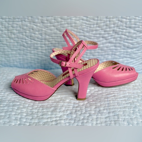 B.A.I.T. Footwear - Pink Lorraine Heels - Picture 4 of 6